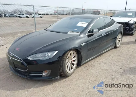 2015 Tesla Model S 70D/85D/P85D z USA, uszkodzony, nr VIN 5YJSA1H22FFP80062